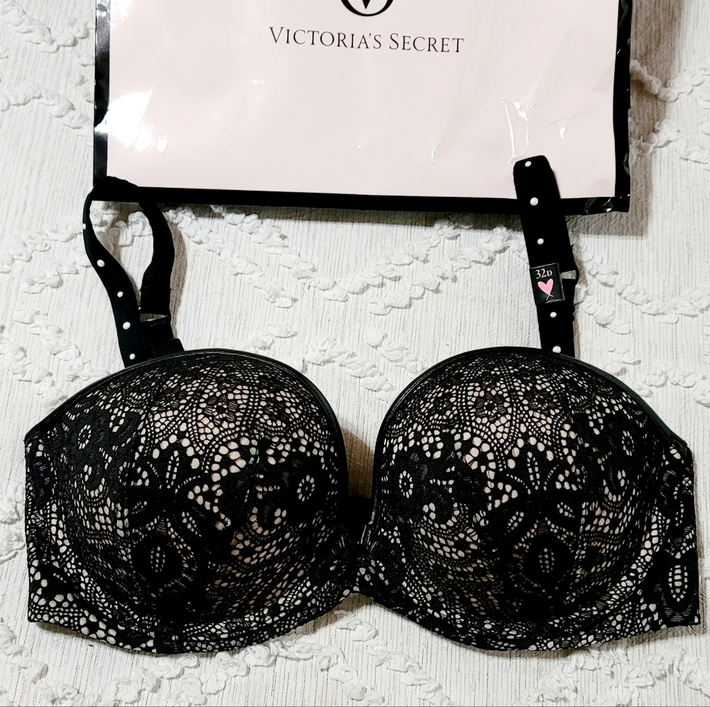 Victorias Secret push up bra 32D